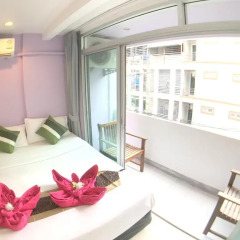 Отель The Room Patong 2* Номер Делюкс с различными типами кроватей фото 2