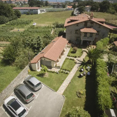 Отель La Casona del Carmen Испания, Ноха - отзывы, цены и фото номеров - забронировать отель La Casona del Carmen онлайн парковка