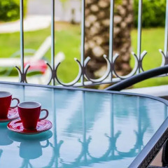 Folies Corfu Town Hotel Apartments Корфу балкон