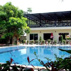 Отель Phi Phi Andaman Resort бассейн фото 3