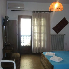 Отель Papatzikos Traditional Guesthouse Ситония комната для гостей фото 4