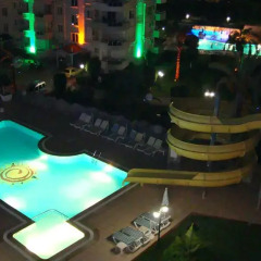 Отель Banana Garden B бассейн