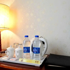 Pazhou Hotel 3* Номер категории Эконом с различными типами кроватей фото 8