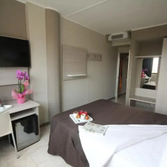 Best Quality Hotel Politecnico 3* Стандартный номер с различными типами кроватей фото 6