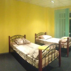 Saratovskiy Hostel Кровать в мужском общем номере с двухъярусной кроватью