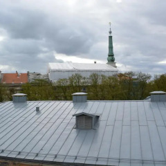 Отель Mansard in Old Town балкон