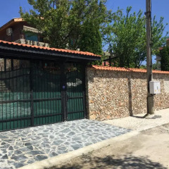Отель Rumyana House Коттедж с различными типами кроватей