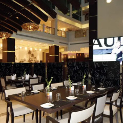 Отель Holiday Inn Meydan питание