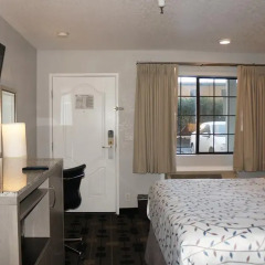 Отель Americas Best Value Inn - Milpitas 2* Стандартный номер с различными типами кроватей фото 4