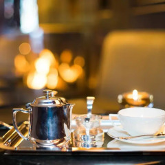 Отель Mimi's Suites в номере