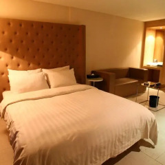 The California Hotel Seoul Seocho 2* Номер Делюкс с различными типами кроватей фото 6