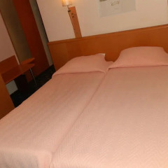 Отель Safestay Brussels комната для гостей