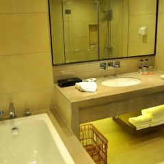 Zhongshan International Hotel 5* Представительский номер с различными типами кроватей фото 4