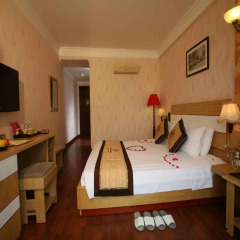 Отель Hanoi Guesthouse Номер Делюкс фото 14