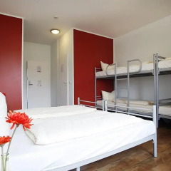 Happy Bed Hostel комната для гостей фото 2