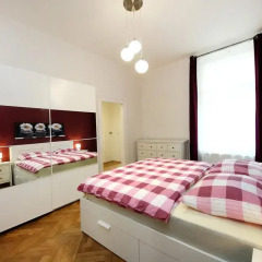 Отель Historic Centre Apartments V Чехия, Прага - отзывы, цены и фото номеров - забронировать отель Historic Centre Apartments V онлайн комната для гостей фото 5