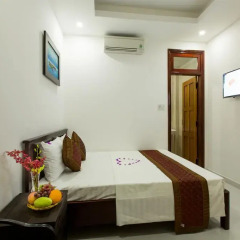 Отель Homestay Golden Bee 2* Номер Делюкс с различными типами кроватей фото 3