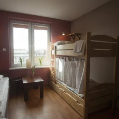 Hostel Flamingo Кровать в общем номере с двухъярусной кроватью фото 6