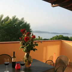 Отель Residence Miralago Rooms & Apartments Италия, Манерба-дель-Гарда - отзывы, цены и фото номеров - забронировать отель Residence Miralago Rooms & Apartments онлайн балкон