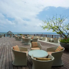 Отель Ellaidhoo Maldives by Cinnamon 4* Улучшенный номер с различными типами кроватей фото 3