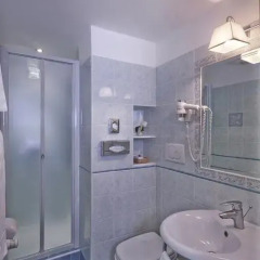 Napoleon Hotel 4* Стандартный номер с различными типами кроватей фото 8