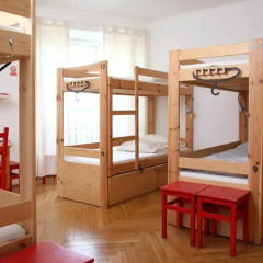 Fest Hostel Кровать в общем номере с двухъярусной кроватью фото 7