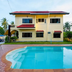 Отель Yellow Villa With Pool In Rawai бассейн фото 2