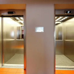 Отель Apart Hotel TOMO Латвия, Рига - - забронировать отель Apart Hotel TOMO, цены и фото номеров сейф в номере