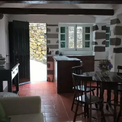 Отель Galera Cottage гостиничный бар