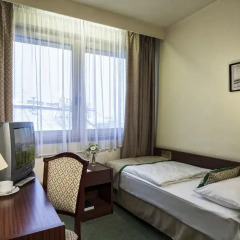 Hotel Hungaria City Center 4* Стандартный номер с различными типами кроватей фото 6
