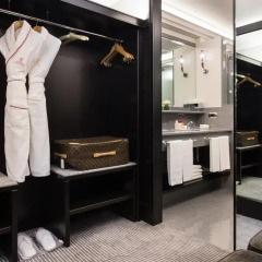 Отель Hassler Roma 5* Номер Делюкс с различными типами кроватей фото 7