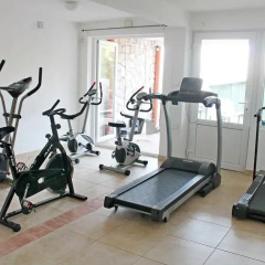 Отель Villa Milna 2 фитнесс-зал