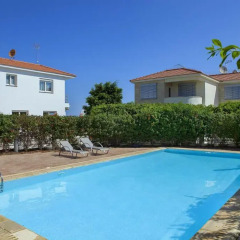 Отель Beachfront villa Del Mare Кипр, Протарас - отзывы, цены и фото номеров - забронировать отель Beachfront villa Del Mare онлайн бассейн фото 2