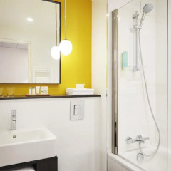 Отель Timhotel Berthier Paris 17 3* Стандартный номер с различными типами кроватей