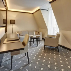Hotel Monopol Luzern 4* Люкс повышенной комфортности с различными типами кроватей фото 6