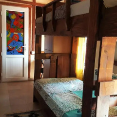 Отель Machanents Guest House 2* Кровать в общем номере с двухъярусными кроватями фото 11
