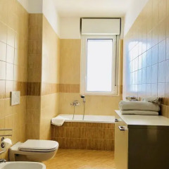 Отель B&B Waltanna Airport Бари ванная
