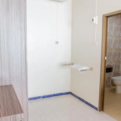 Отель Delicious Residence 2* Улучшенный номер с двуспальной кроватью фото 3