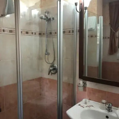 Отель Euro House Inn Airport 4* Апартаменты с различными типами кроватей фото 43