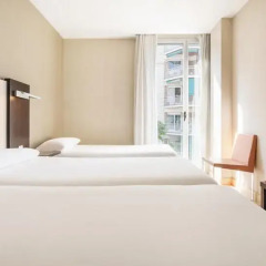 Hotel ILUNION Auditori 3* Стандартный номер с различными типами кроватей фото 6