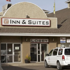 Отель Colonial Square Inn & Suites городской автобус