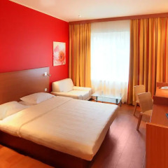 Star Inn Hotel Salzburg Zentrum, by Comfort 3* Номер Бизнес с различными типами кроватей