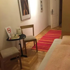 Апартаменты Artoral Rooms and Apartment Budapest интерьер отеля