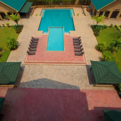 Отель Hawthorn Suites By Wyndham Abuja бассейн фото 2