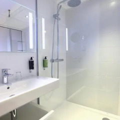 Отель Hôtel Anne De Bretagne 3* Номер Комфорт с различными типами кроватей фото 12