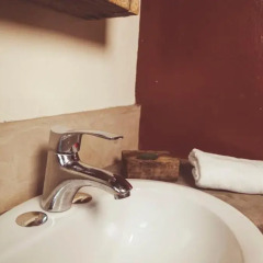 Somewhere Nice - Hostel Кровать в общем номере с двухъярусной кроватью фото 3