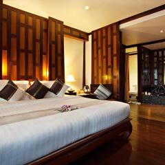 Отель Baan Yin Dee Boutique Resort 4* Номер Делюкс двуспальная кровать