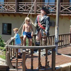 Гостиница СПА-Клуб Диодон Украина, Бердянск - 1 отзыв об отеле, цены и фото номеров - забронировать гостиницу СПА-Клуб Диодон онлайн приотельная территория фото 2