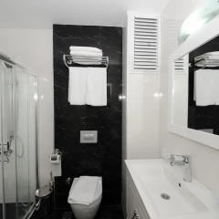 Отель Lemis Suite Istanbul ванная фото 2