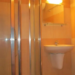 Отель Snow Lodge Alexander Services Apartments Болгария, Банско - отзывы, цены и фото номеров - забронировать отель Snow Lodge Alexander Services Apartments онлайн ванная фото 2